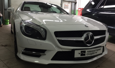 Mercedes Benz SL400 3.0 Biturbo 333 л.с. 2014 г